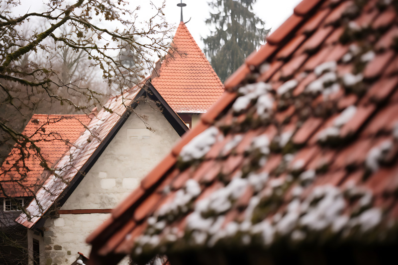 Préparer sa maison avant l’hiver : travaux à prévoir en toiture et façade